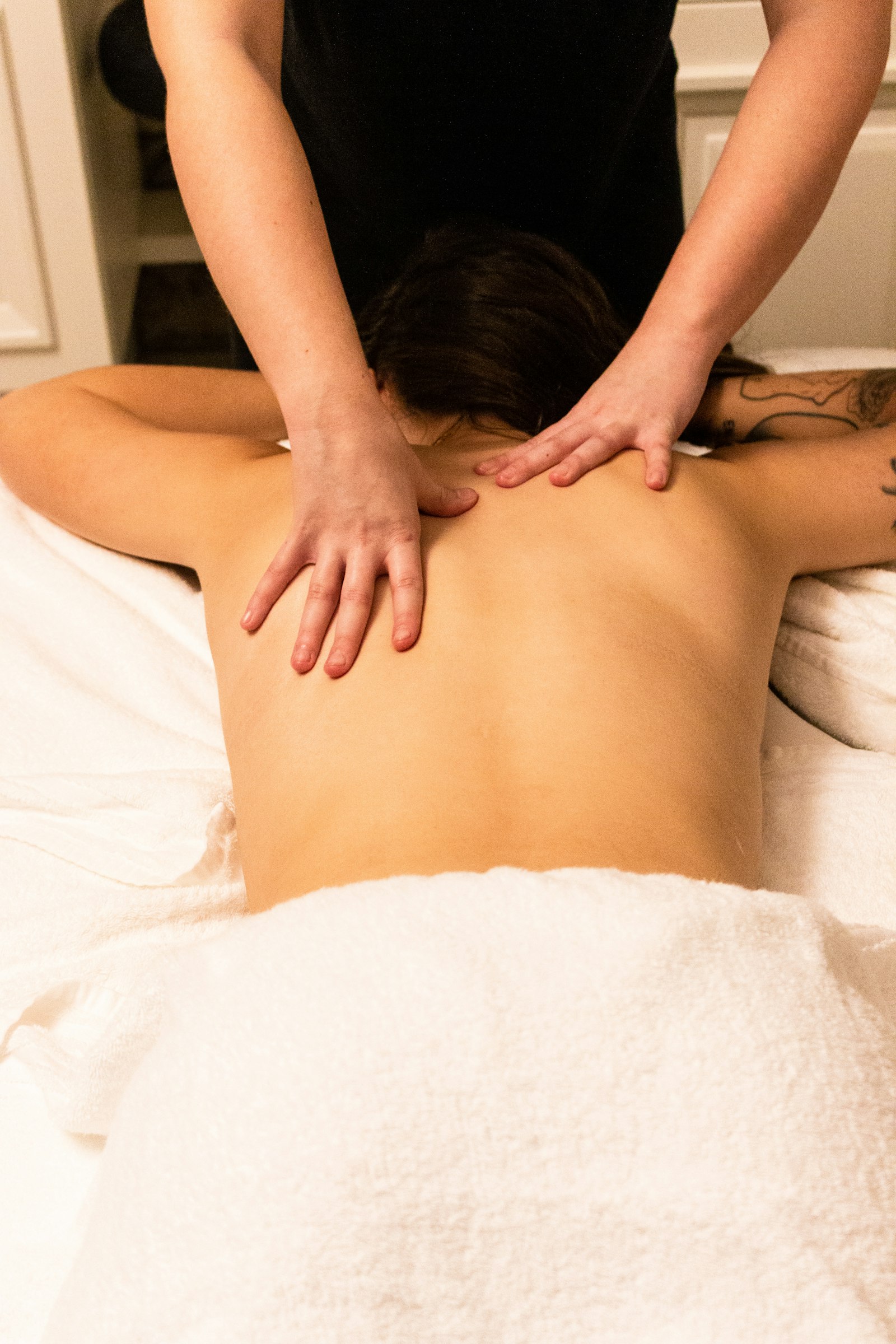 Pure botanical essential oils and relaxing massage application